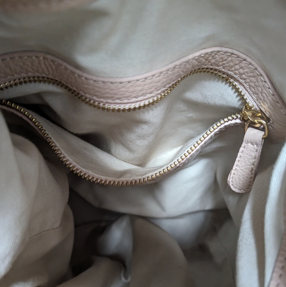 Alberta Di Canio Draw String Leather Bucket Shoulder Bag in Soft Pink/Nude Color - Picture 6 of 15